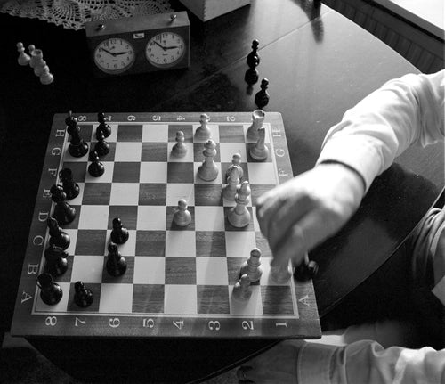 Best Russian Zagreb Acacia Chess Pieces in Westminster