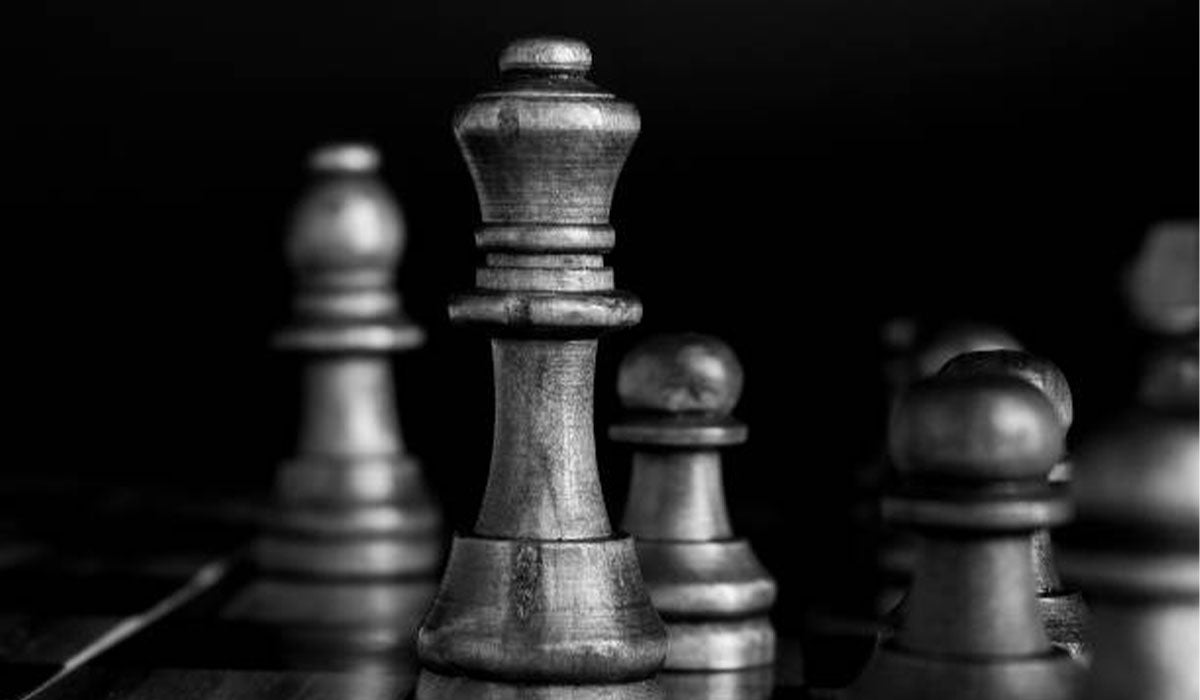 The Economy Black Chess Set Combination in Dundee
