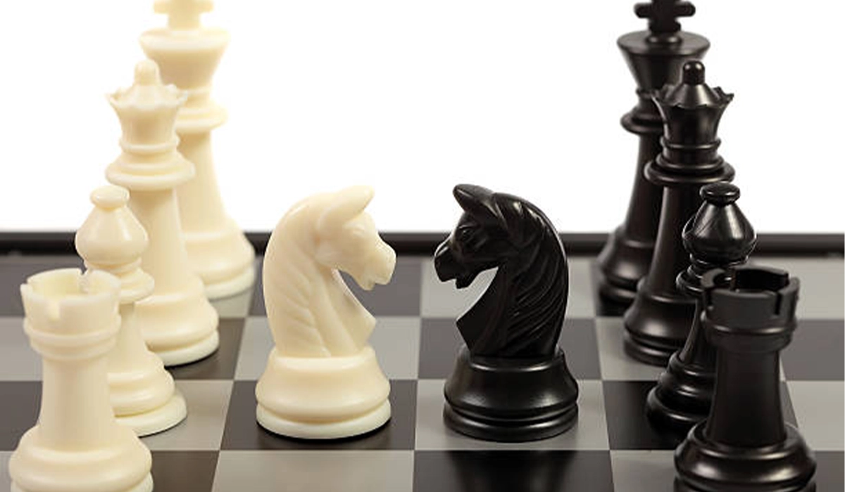 The Antique Old English Ebonised Complete Chess Set in Hereford