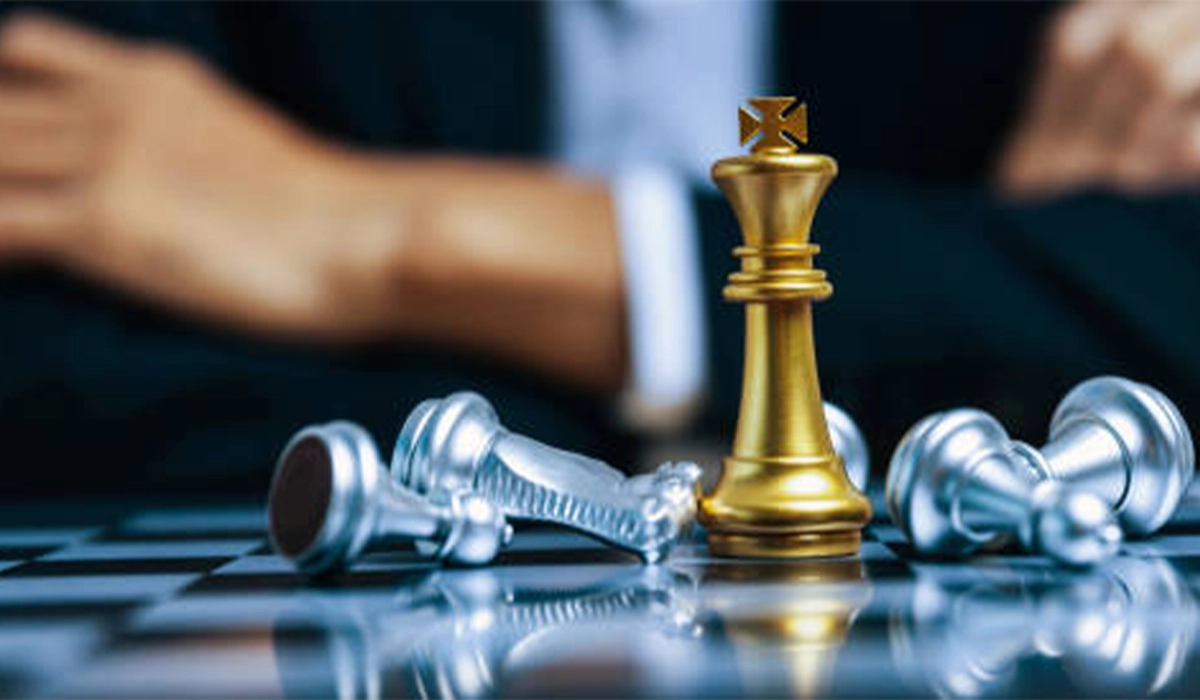 Acacia Mahogany Chess Set in St Albans