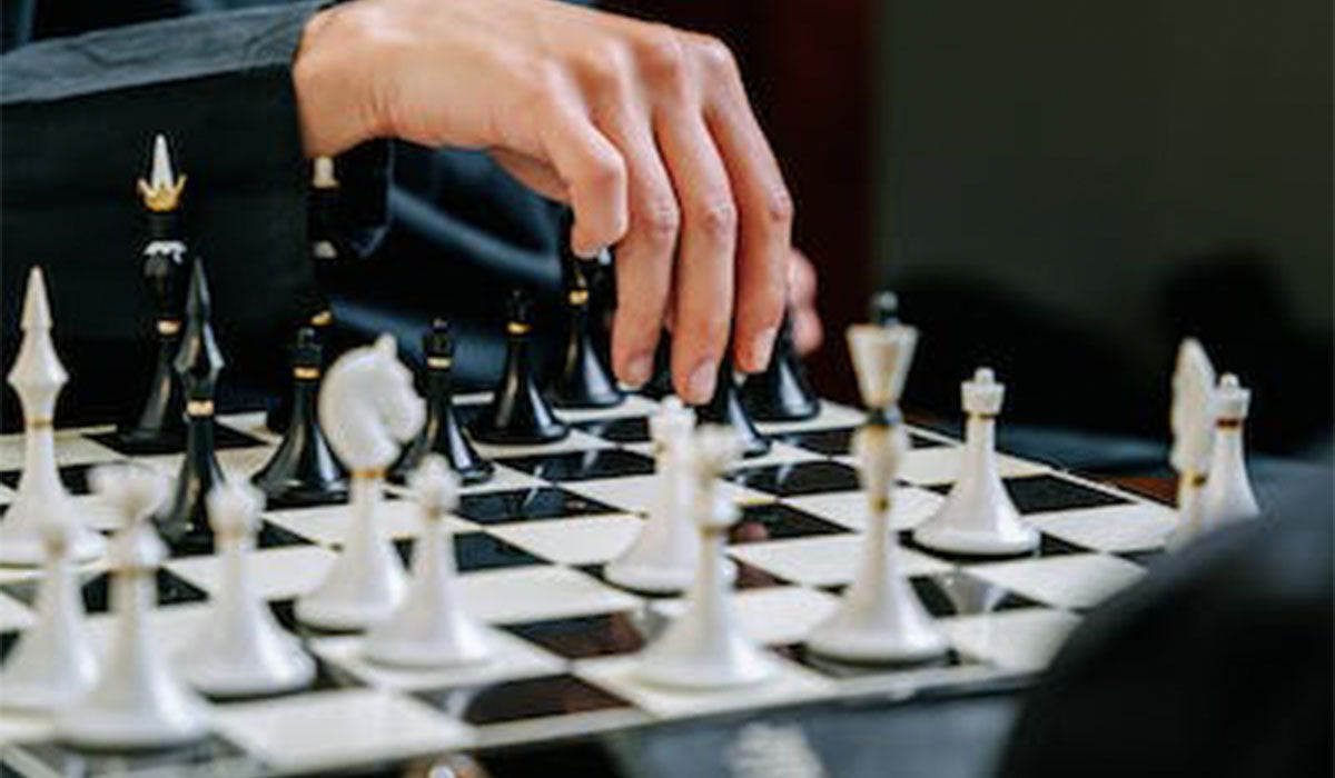 Luxury Hand-Carved Ebony Chess Pieces in Peterborough
