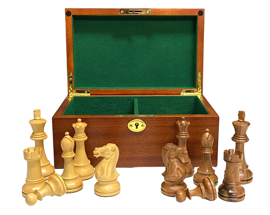 Winchester Acacia and Boxwood Chess Pieces with Deluxe Mahogany Box