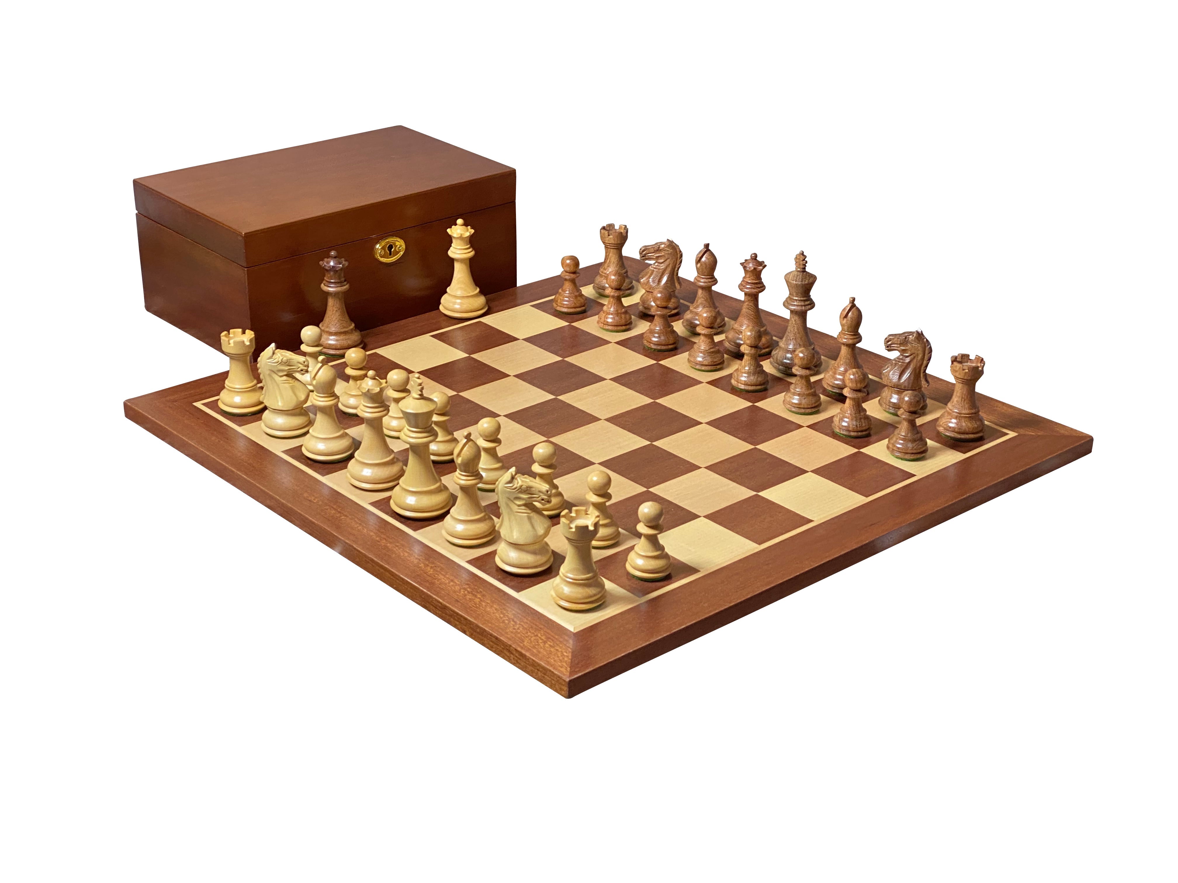 Queens Gambit Acacia Pieces 19