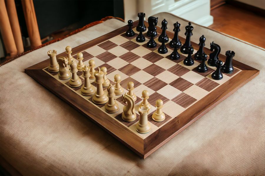 Leningrad Ebonised Chess Pieces 19" Walnut Chess Board & Vinyl Box - Official Staunton™ 